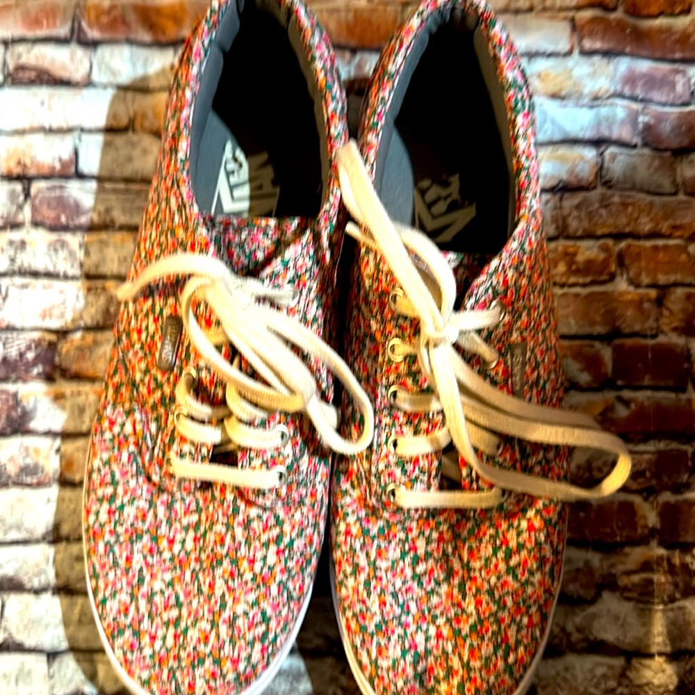 Women’s vans